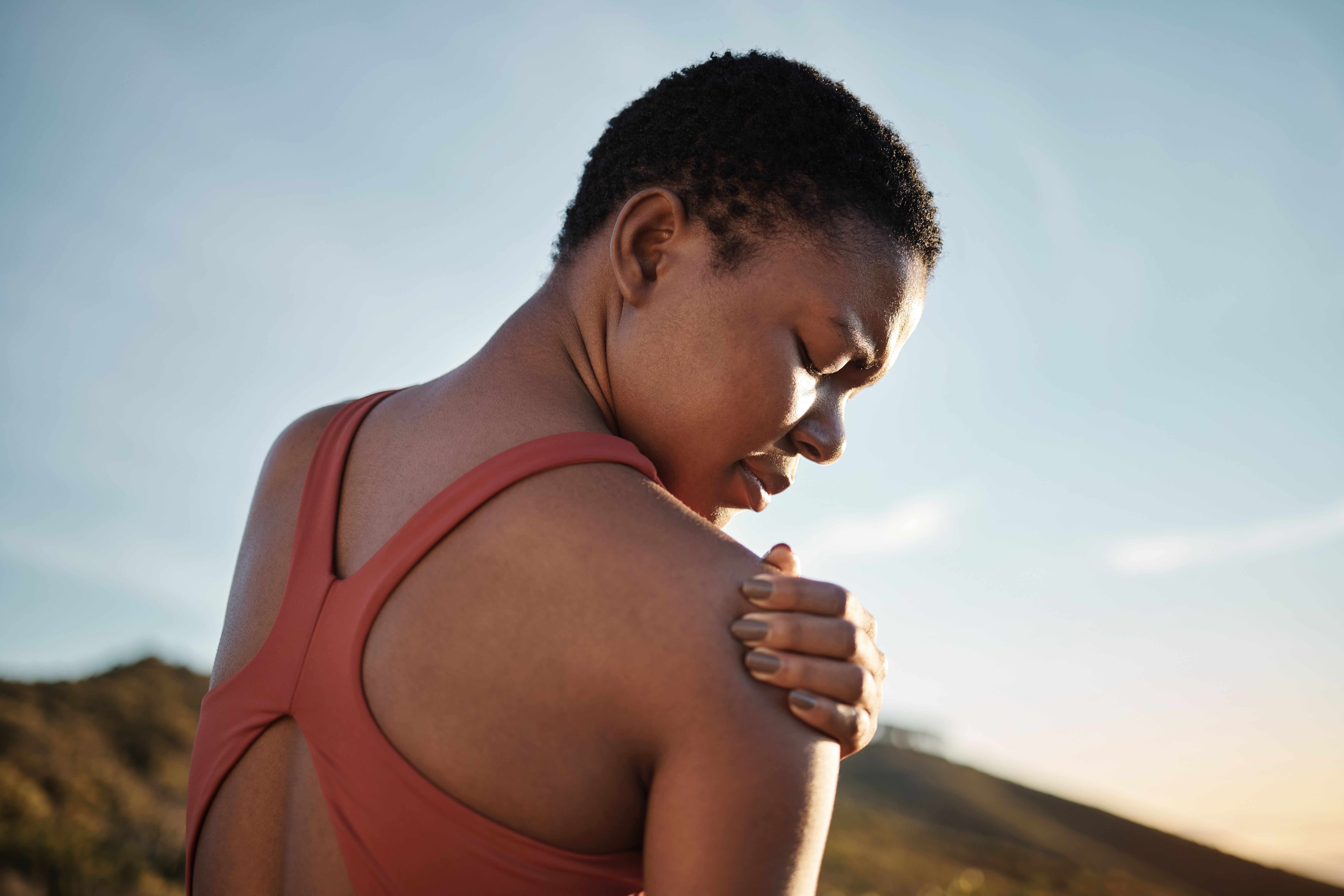 Shoulder pain keeping you up at night? Here’s how PT can help