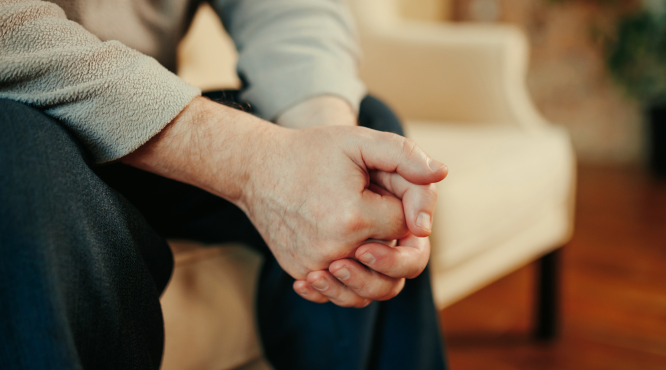 5 essential differences between agoraphobia and social anxiety