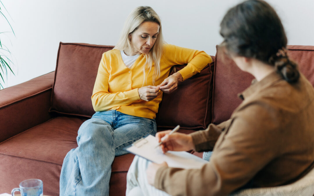 What is sextortion? 7 warning signs, impacts and ways to get help